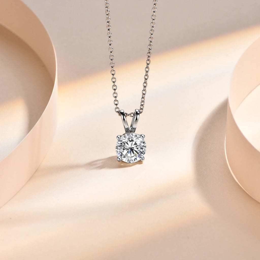 The Prague Solitaire | BENYSE | 2ct Moissanite & 925 Sterling Silver
